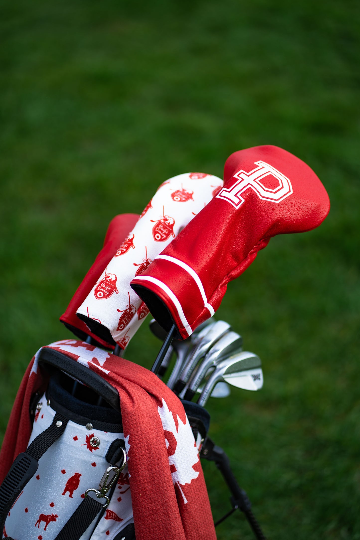 Team Canada Headcover Set