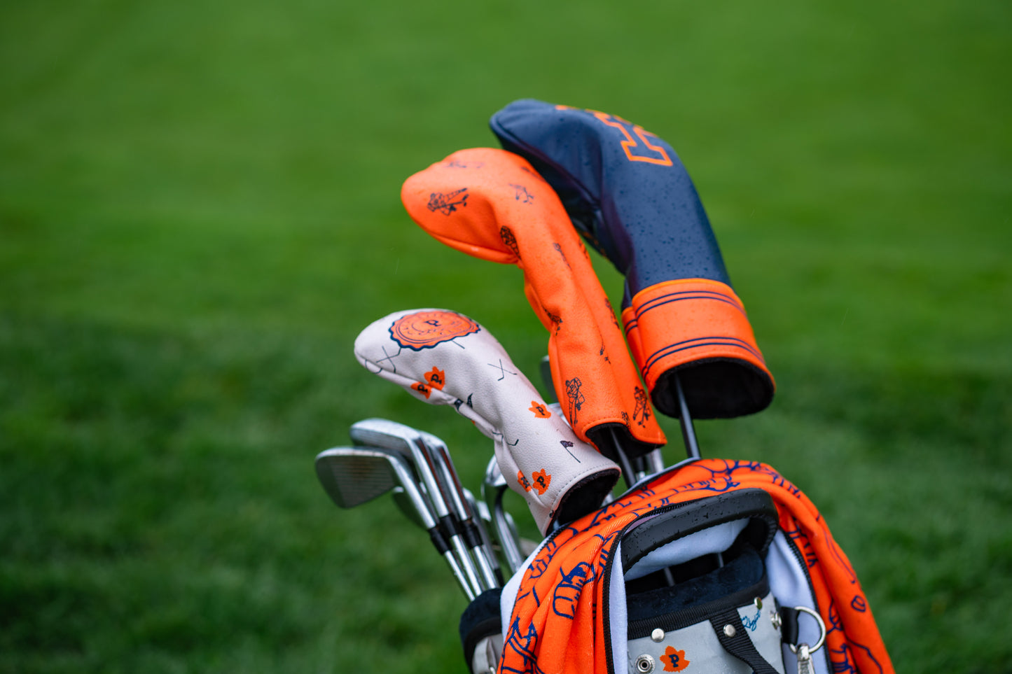 Hockey Night Headcover Set