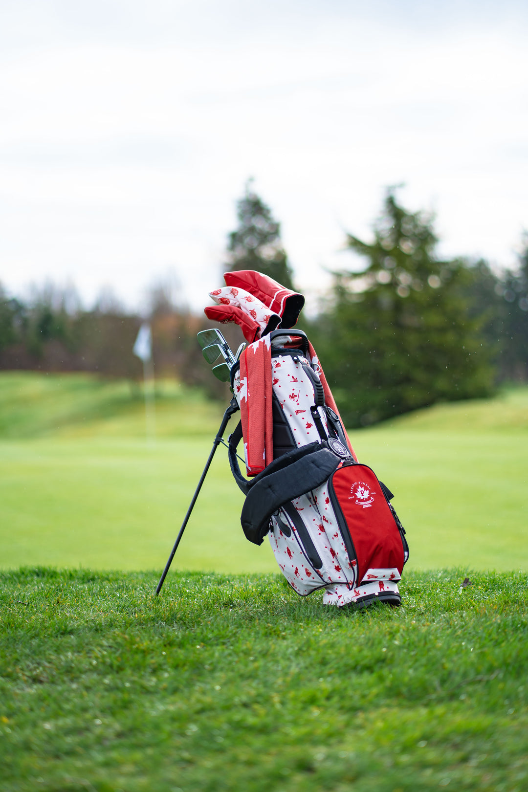 Team Canada Golf Bag