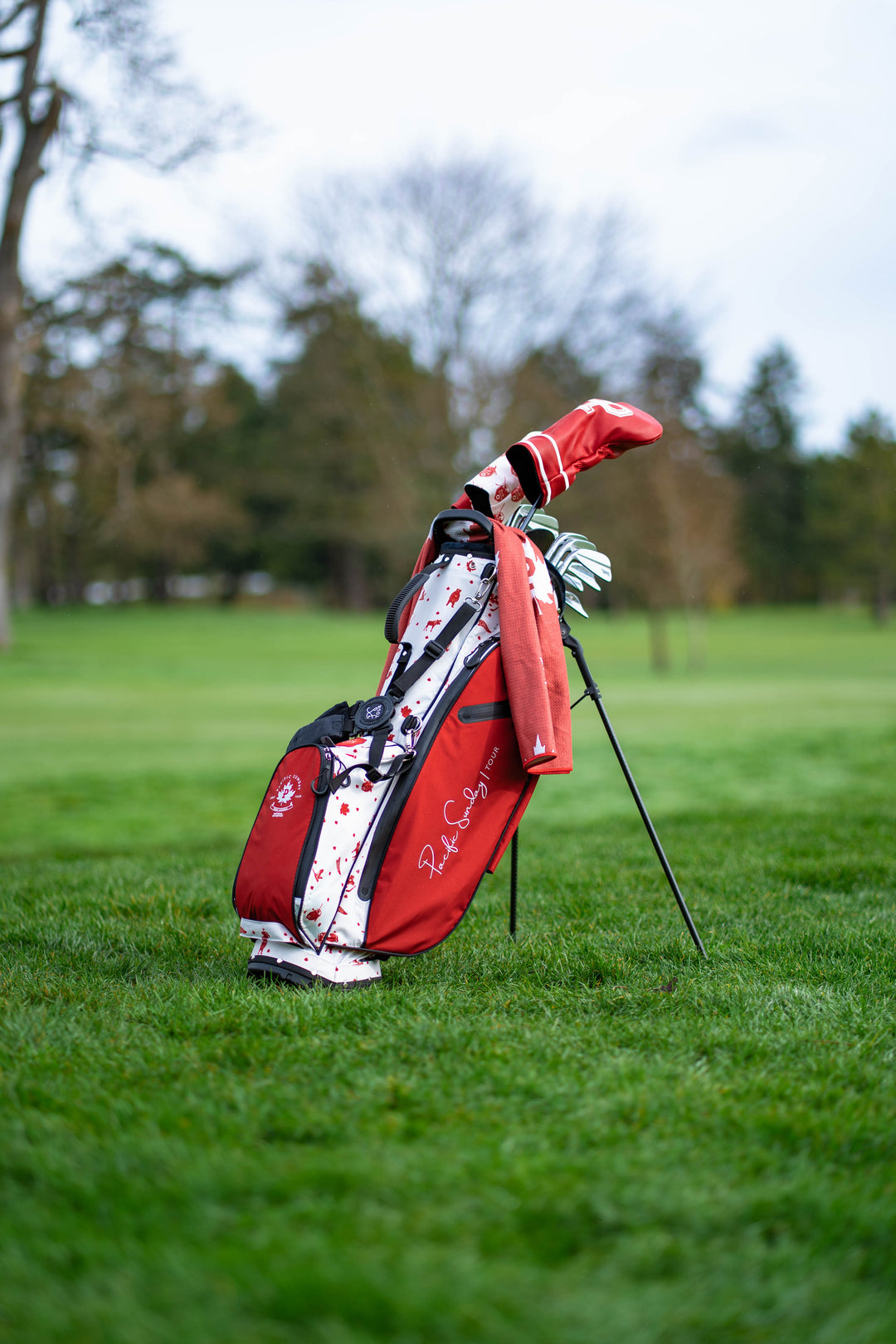 Team Canada Golf Bag