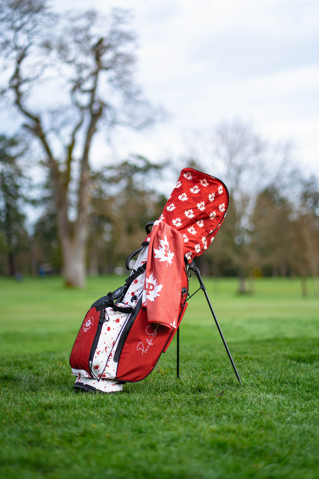 Team Canada Golf Bag