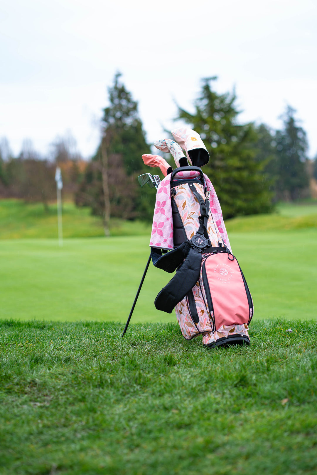 Garden Club Golf Bag