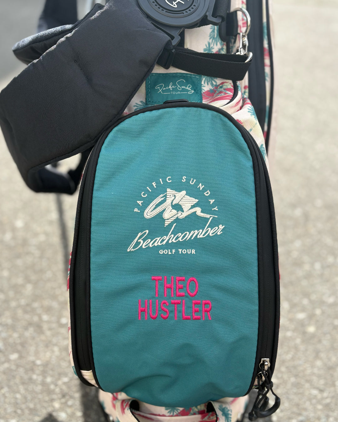 Pacific Sunday Beachcomber Golf Bag. 100% waterproof and premium quality golf bag.