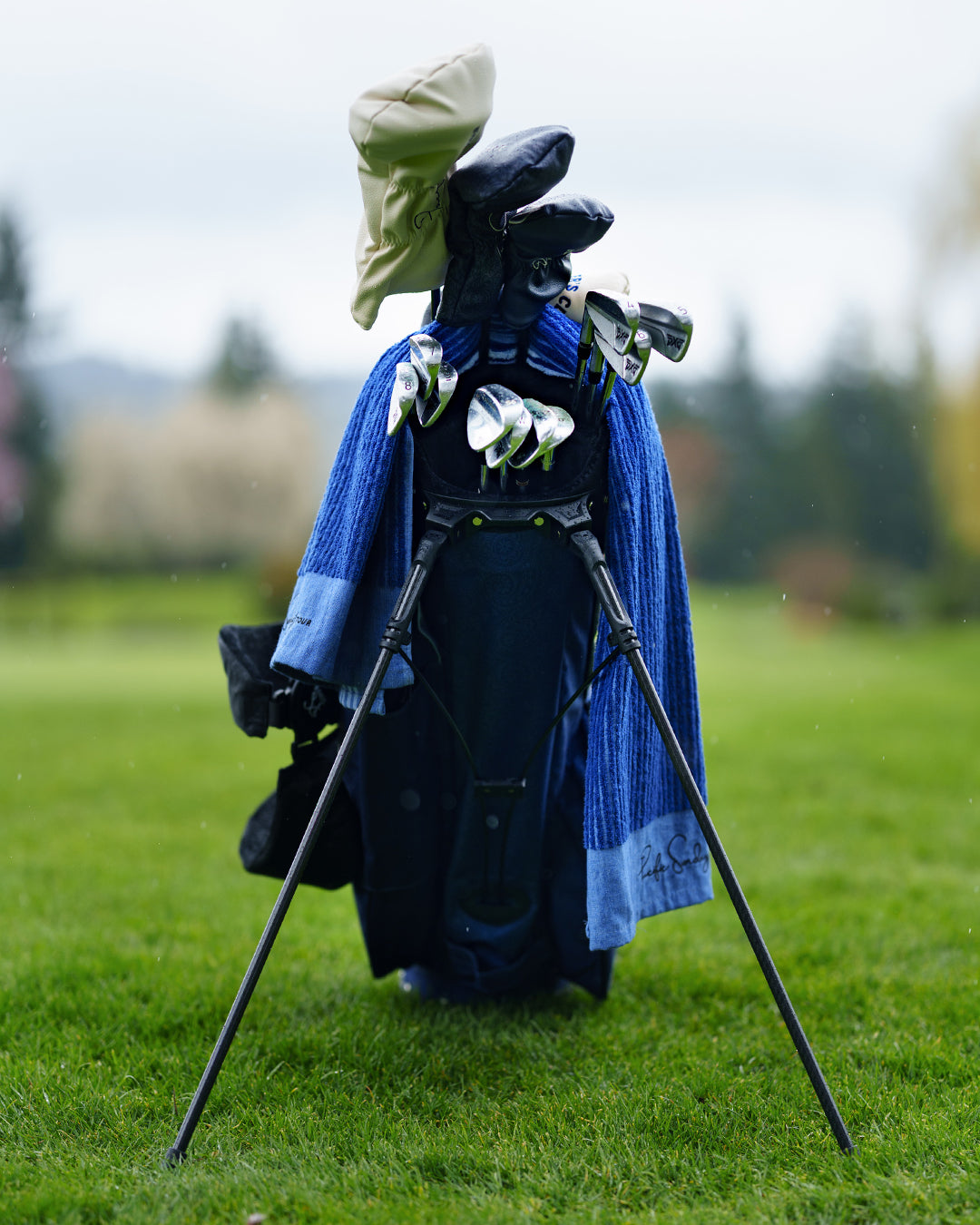 Pacific Sunday Tour Competition Classic Navy Waterproof Golf Bag