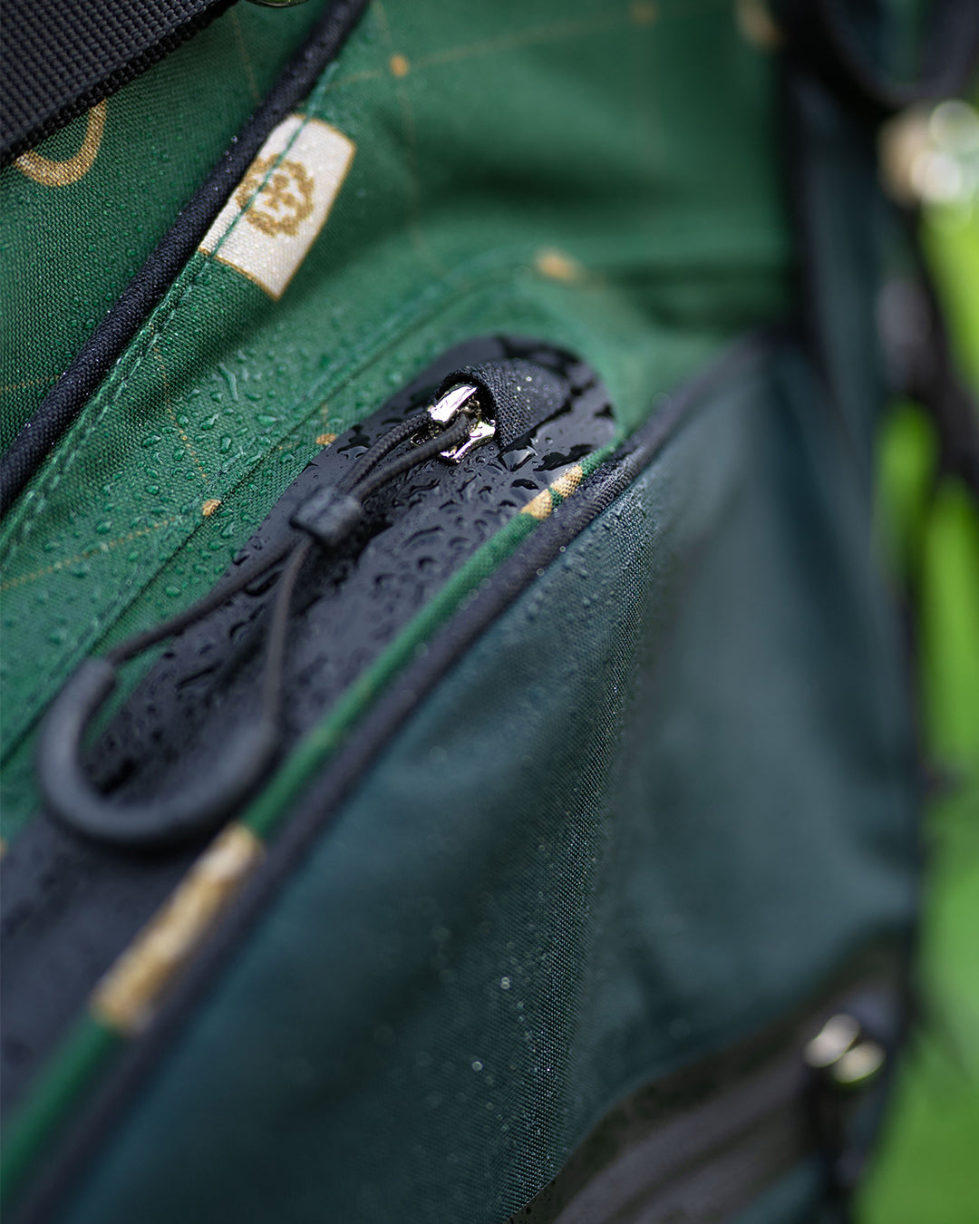 Pacific Sunday Gambler Golf Bag. 100% waterproof and premium quality golf bag.