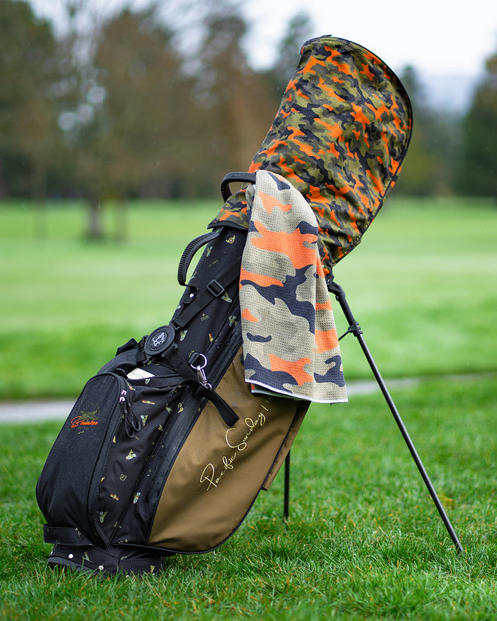 Pacific Sunday Bomber Golf Bag. 100% waterproof and premium quality golf bag.
