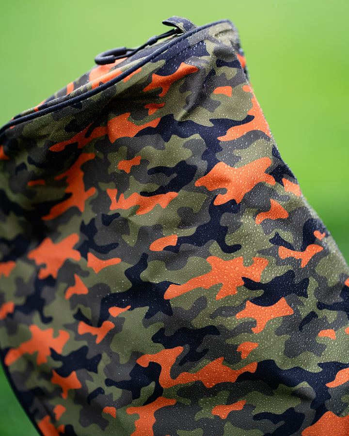 Pacific Sunday Bomber Golf Bag. 100% waterproof and premium quality golf bag.