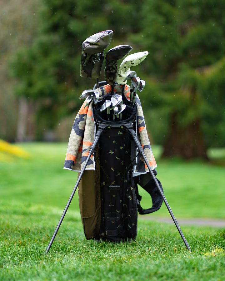 Pacific Sunday Bomber Golf Bag. 100% waterproof and premium quality golf bag.