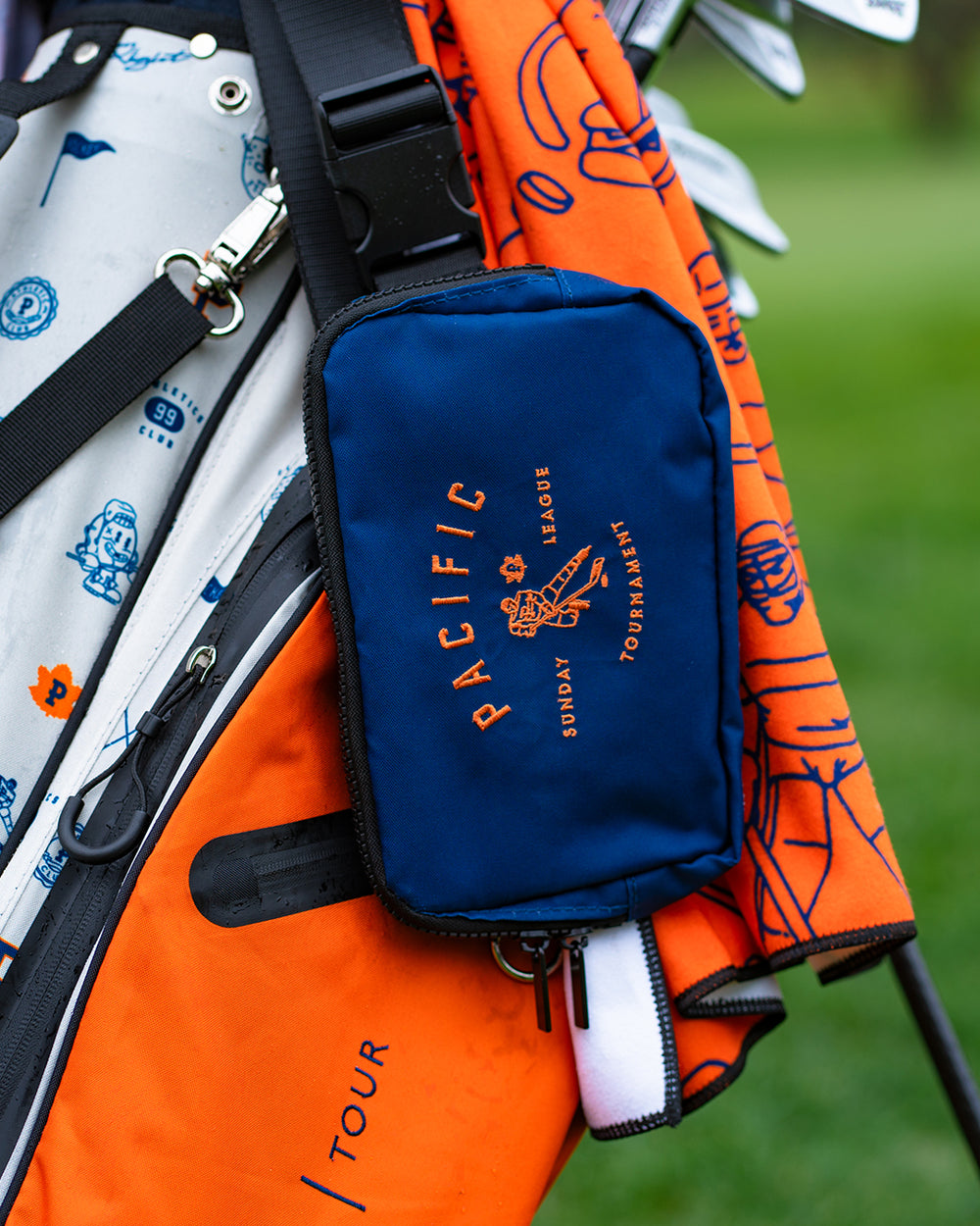 Pacific Sunday Hockey Night Golf Bag. 100% waterproof and premium quality golf bag.