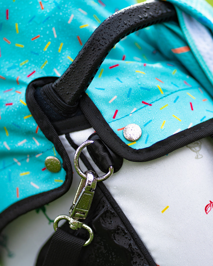 Pacific Sunday Sundae World Cup Golf Bag. 100% waterproof and premium quality golf bag.