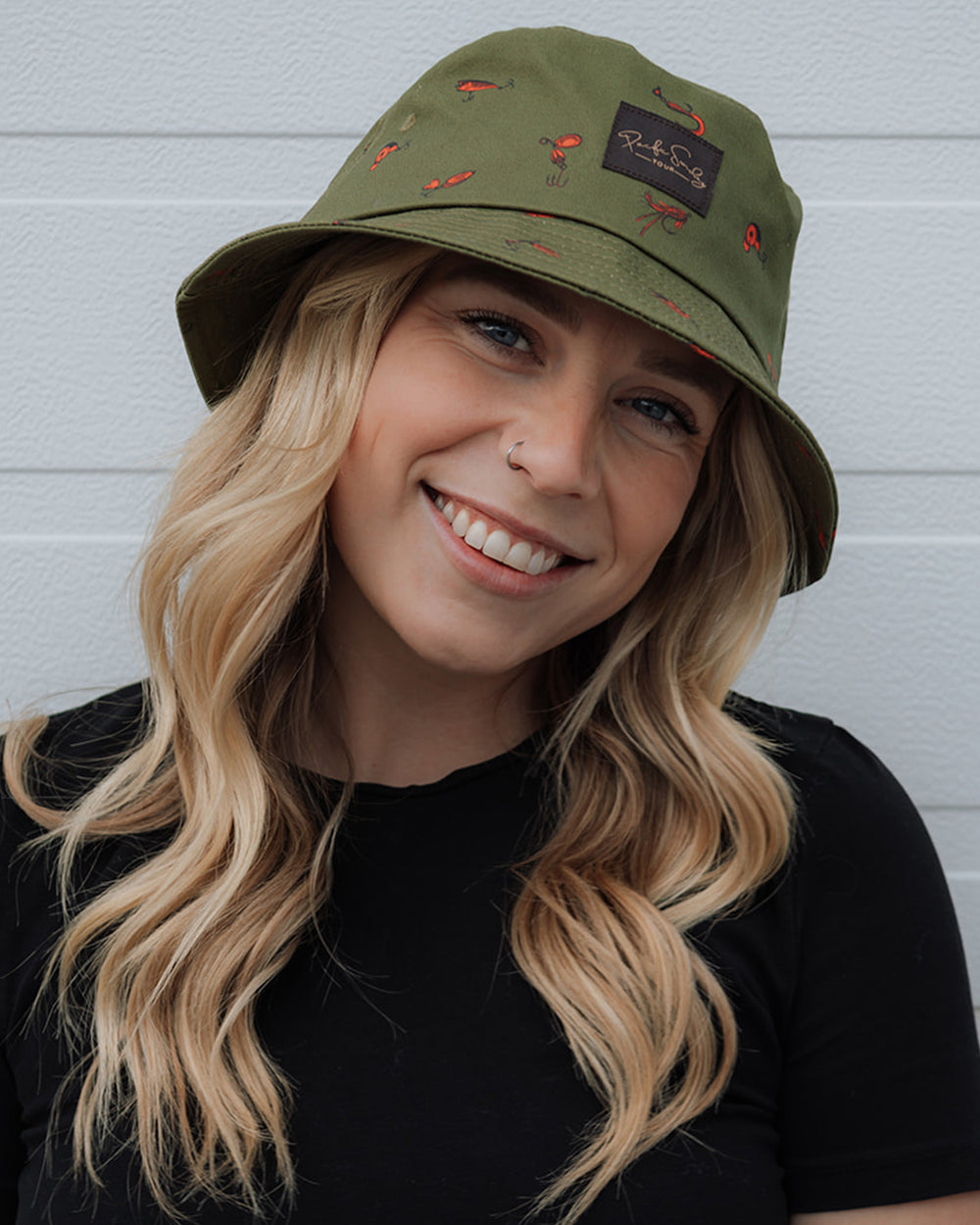 Pacific Sunday Tour Hooker Golf Bucket Hat