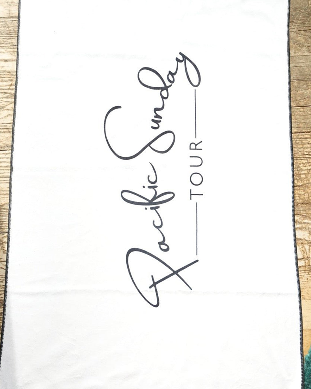 Pacific Sunday Tour Hooker Large Luxury Golf Towel