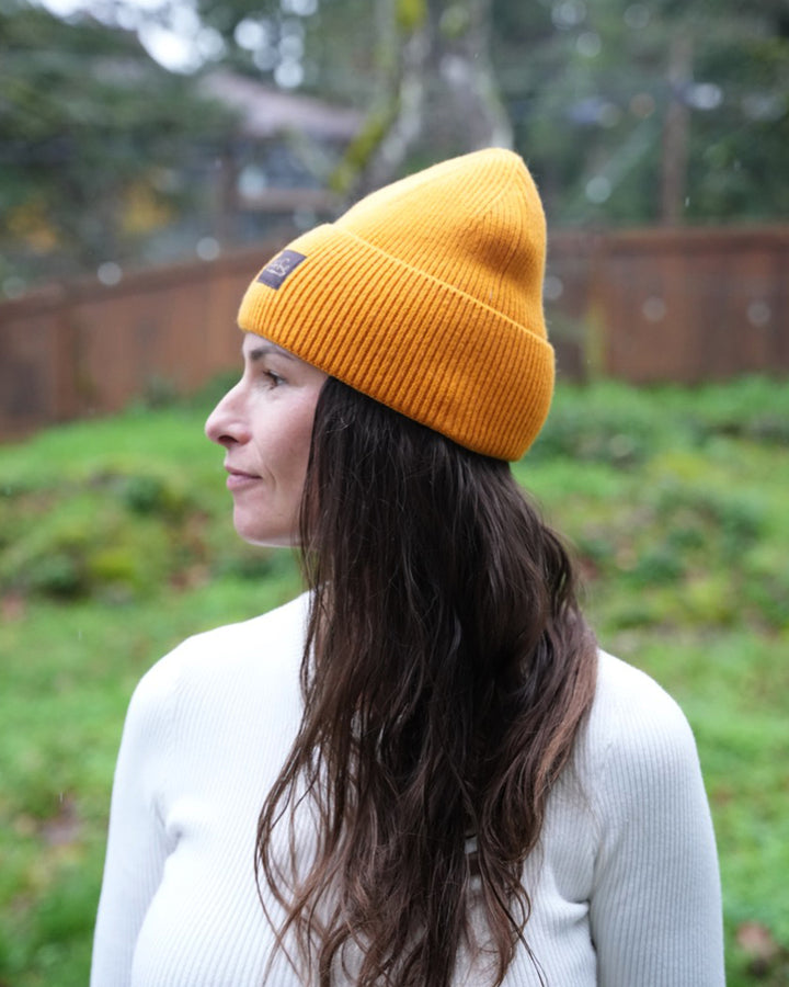 Pacific Sunday Tour Premium Golf Beanie