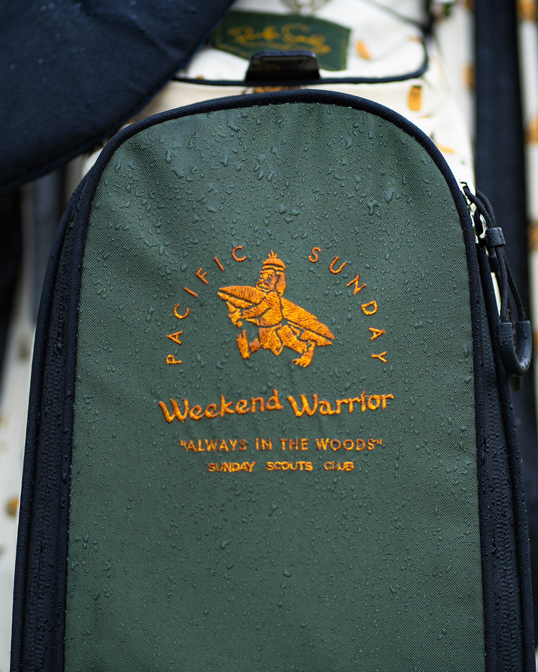 Pacific Sunday Weekend Warrior Golf Bag. 100% waterproof and premium quality golf bag.