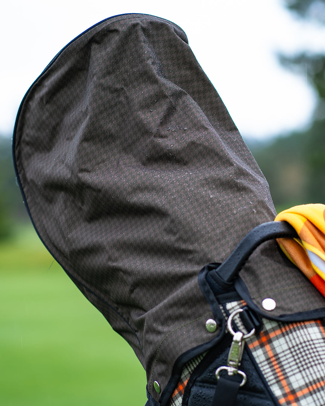 Pacific Sunday Wormburner Golf Bag. 100% waterproof and premium quality golf bag.